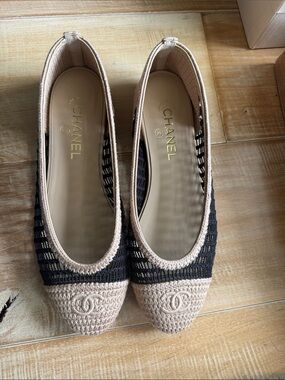 CHANEL Beige and Black Crochet Pointed-Toe Flats